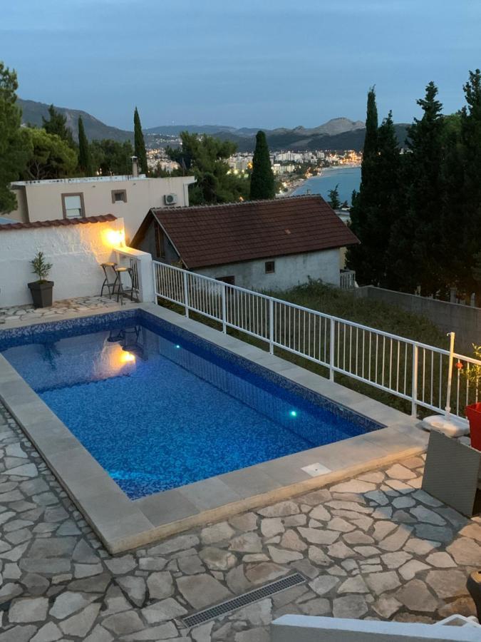 Apartman Ana Zeleni Pojas บาร์ ภายนอก รูปภาพ