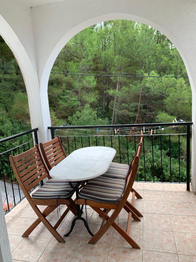 Apartman Ana Zeleni Pojas บาร์ ภายนอก รูปภาพ